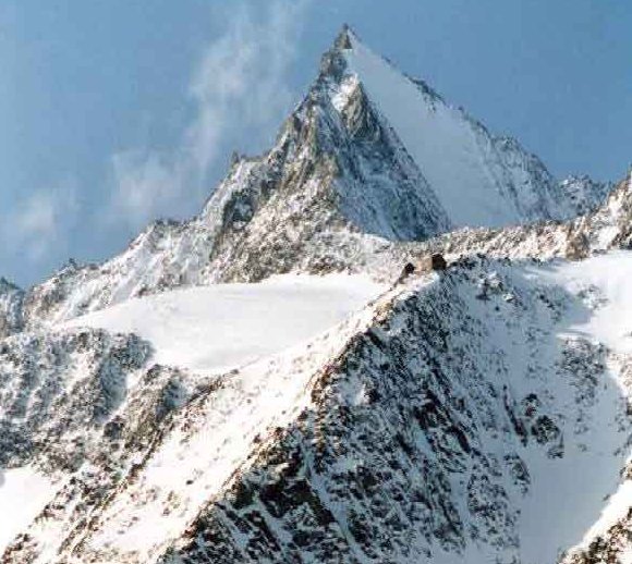 Lenzspitze ( 4294 metres ) in the Swiss Alps