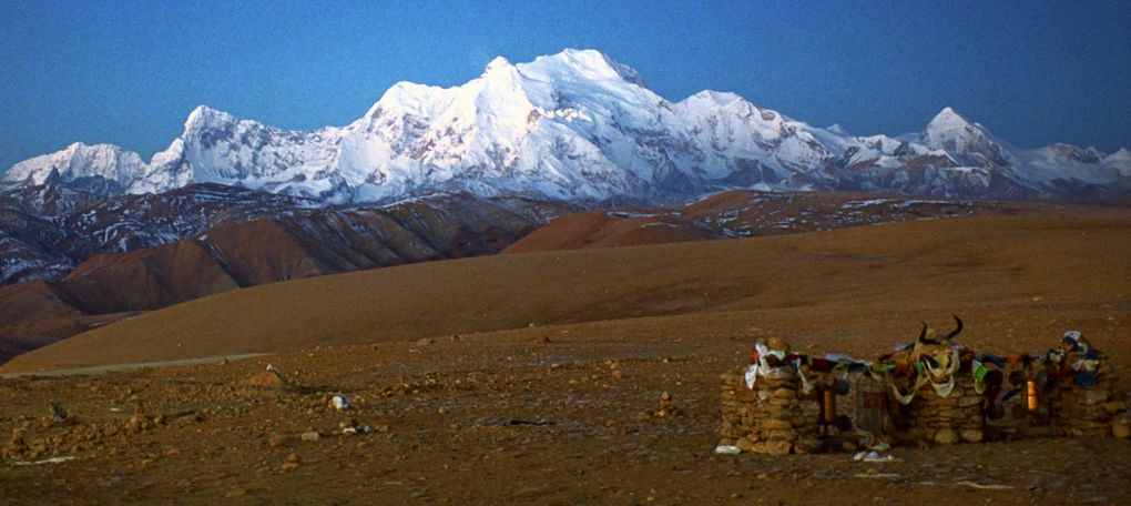 Gosainthan ( Shisha Pangma ) and Porong Ri ( 7284m )