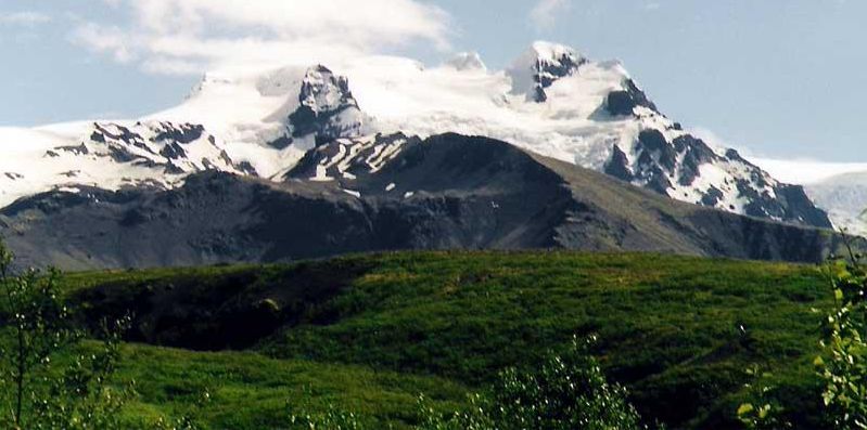 Hvannadalshnkur - highest peak in Iceland