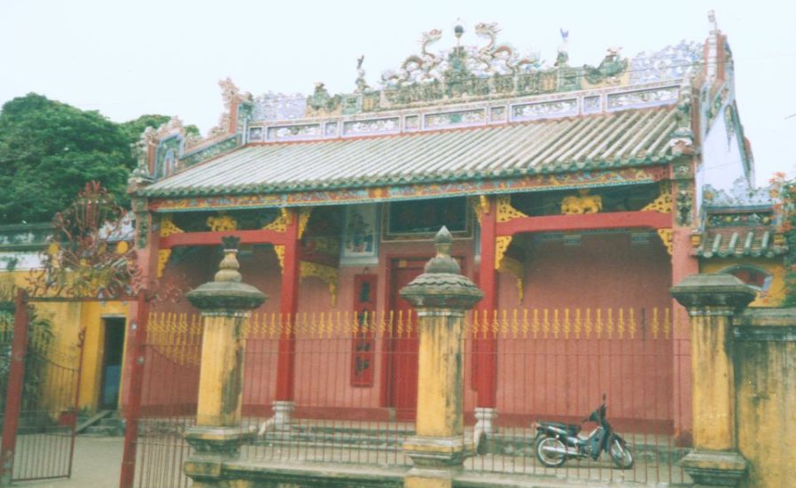 Chua Ba Pagoda in Hue