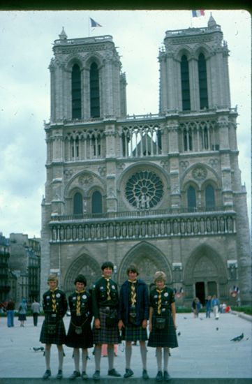 24th Glasgow ( Bearsden ) Scouts at Notre Dame Cathedral in Paris