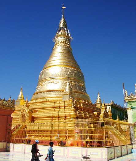 Golden Stupa at Soon U Ponya Shin Paya on Sagaing Hill
