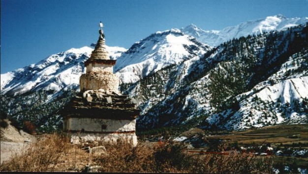 Chorten beneath Annapurna Himal in Manang Valley