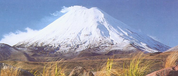 Mt. Ngauruhoe in winter