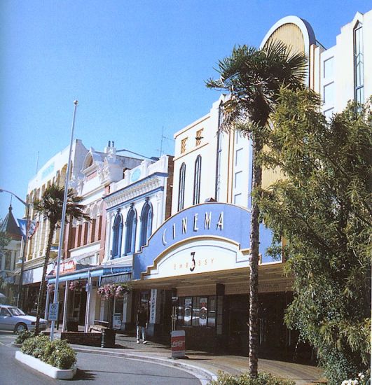 Victoria Avenue in Wanganui City in North Island of New Zealand