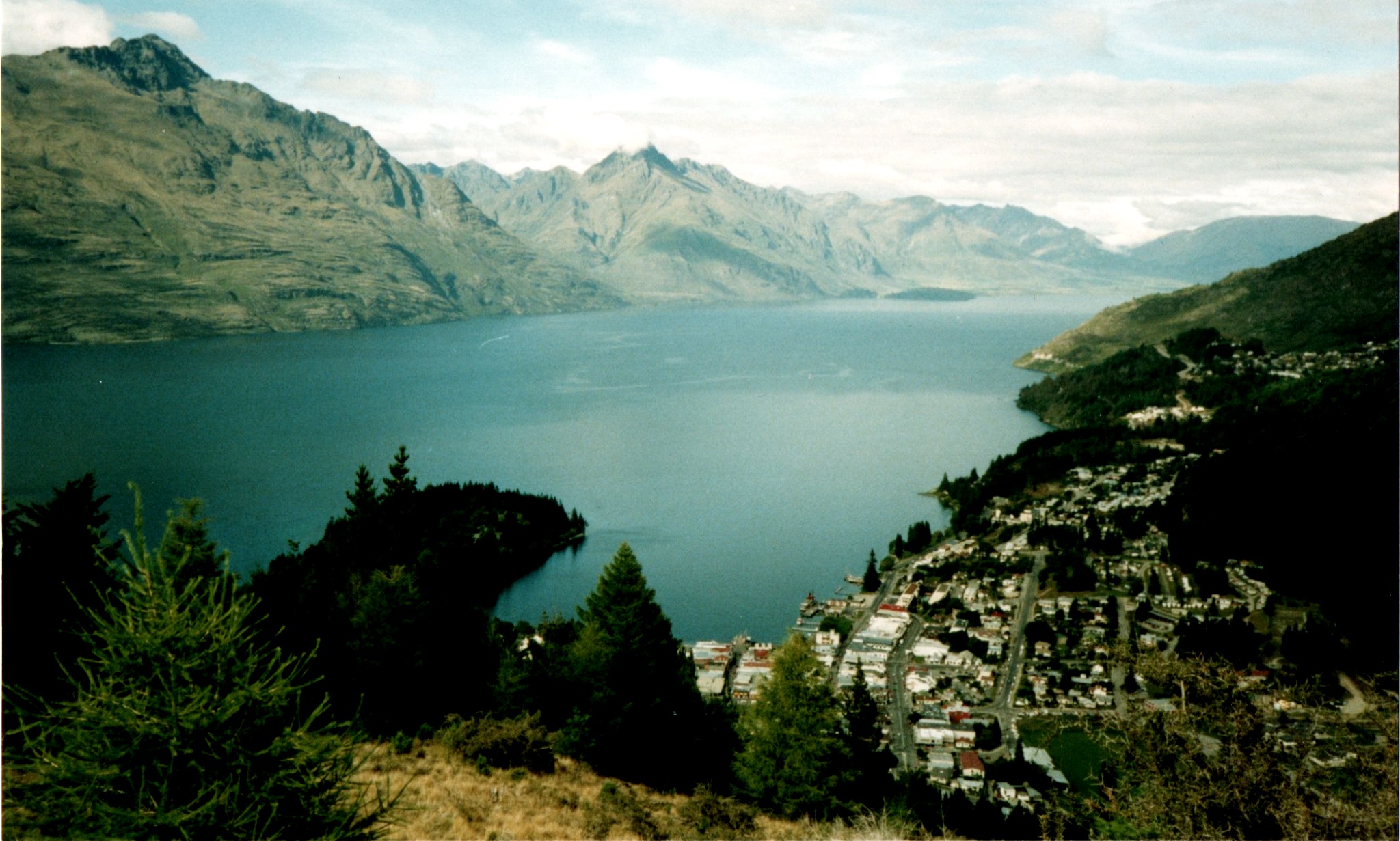 Queenstown and Lake Wakatipu in South Island of New Zealand