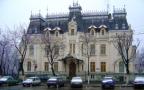 Bucharest_Cretzulescu_palace.JPG