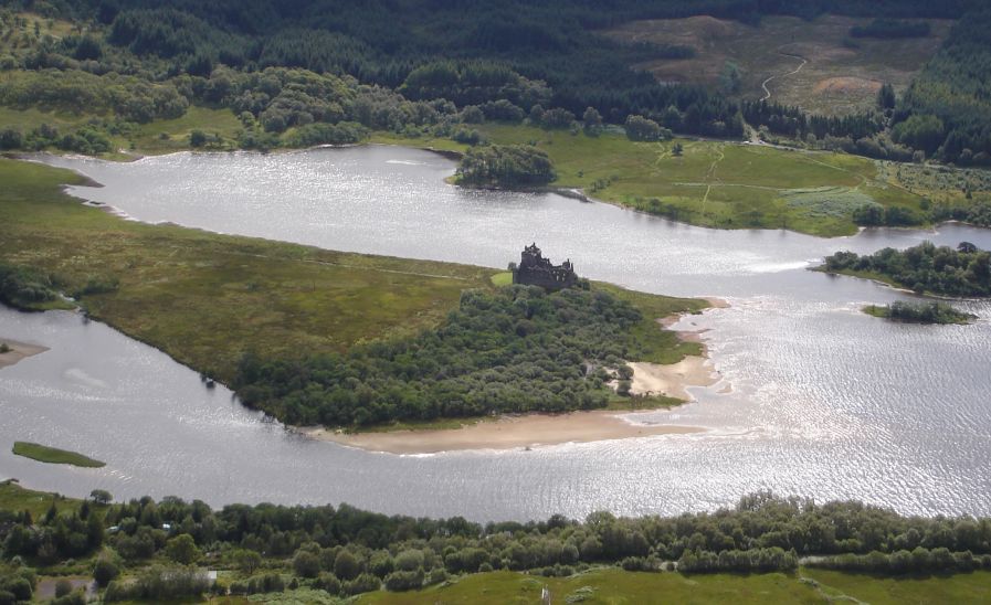 Kilchurn Castle in Loch Awe on ascent of Monadh Driseig on route to Beinn a'Bhuiridh