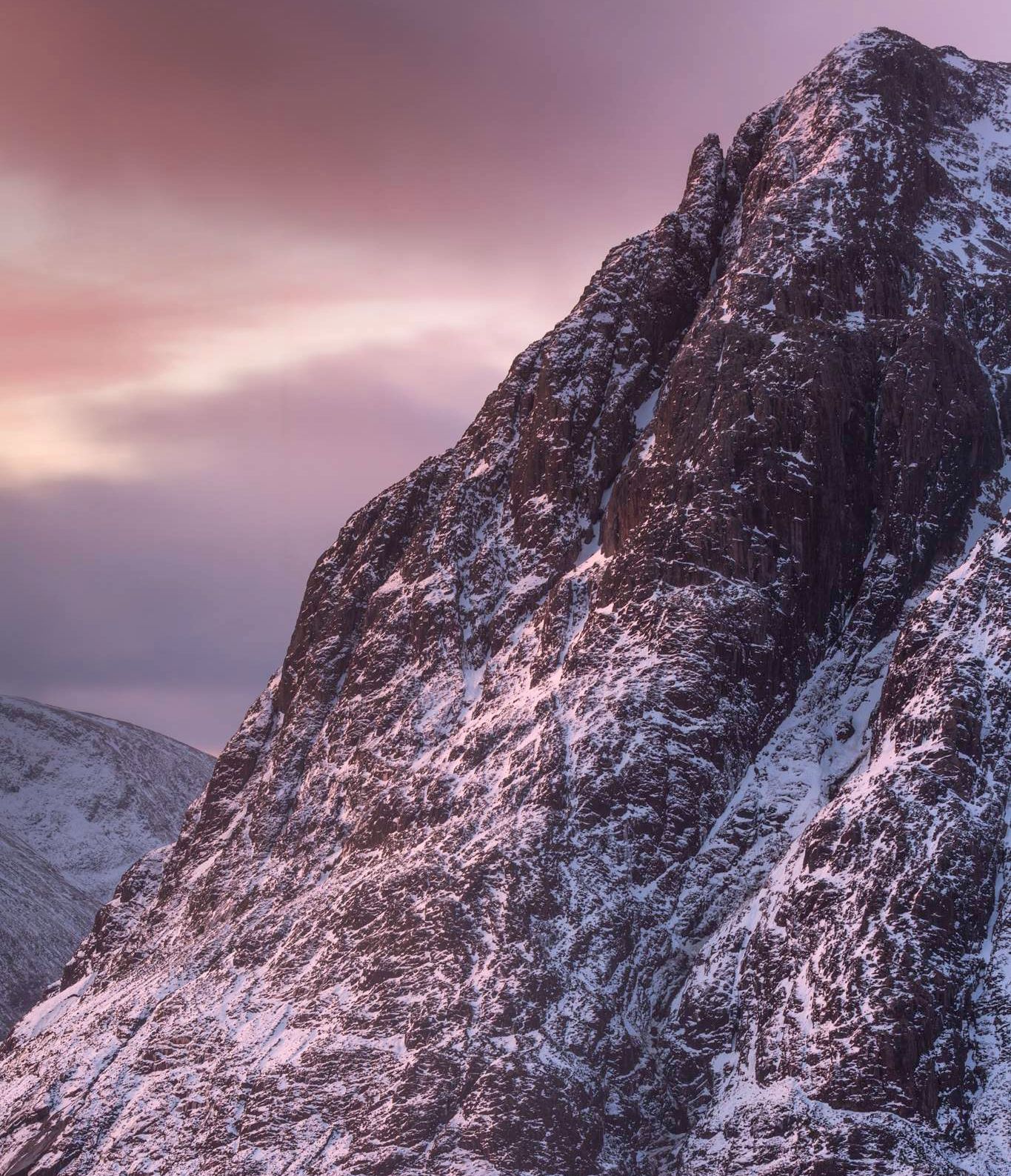 Curved Ridge in winter on Buachaille Etive Mor in winter