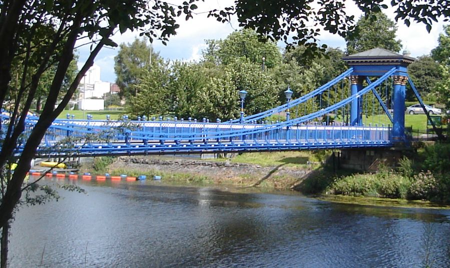 St. Andrew's Suspension Bridge from Glasgow Green over the River Clyde
