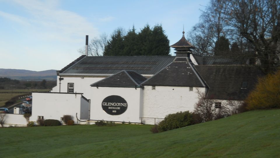 Glengoyne Distillery at the foot of Dumgoyne and the Campsie Fells