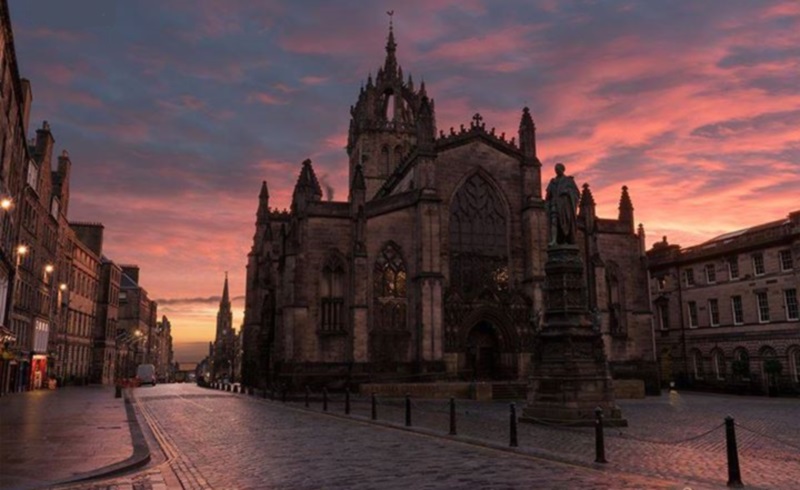 Saint Giles Cathedral in Edinburgh