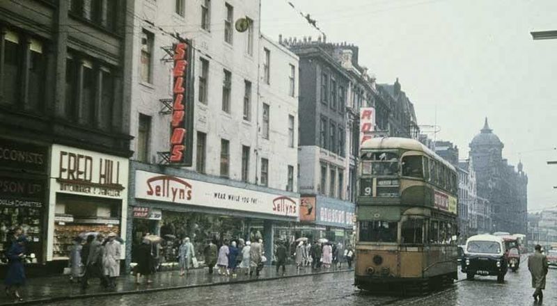 Glasgow Corporation tramcar in Argylle Street
