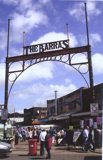 Entrance Archway to "The Barras " ( Barrowland ) in Glasgow
