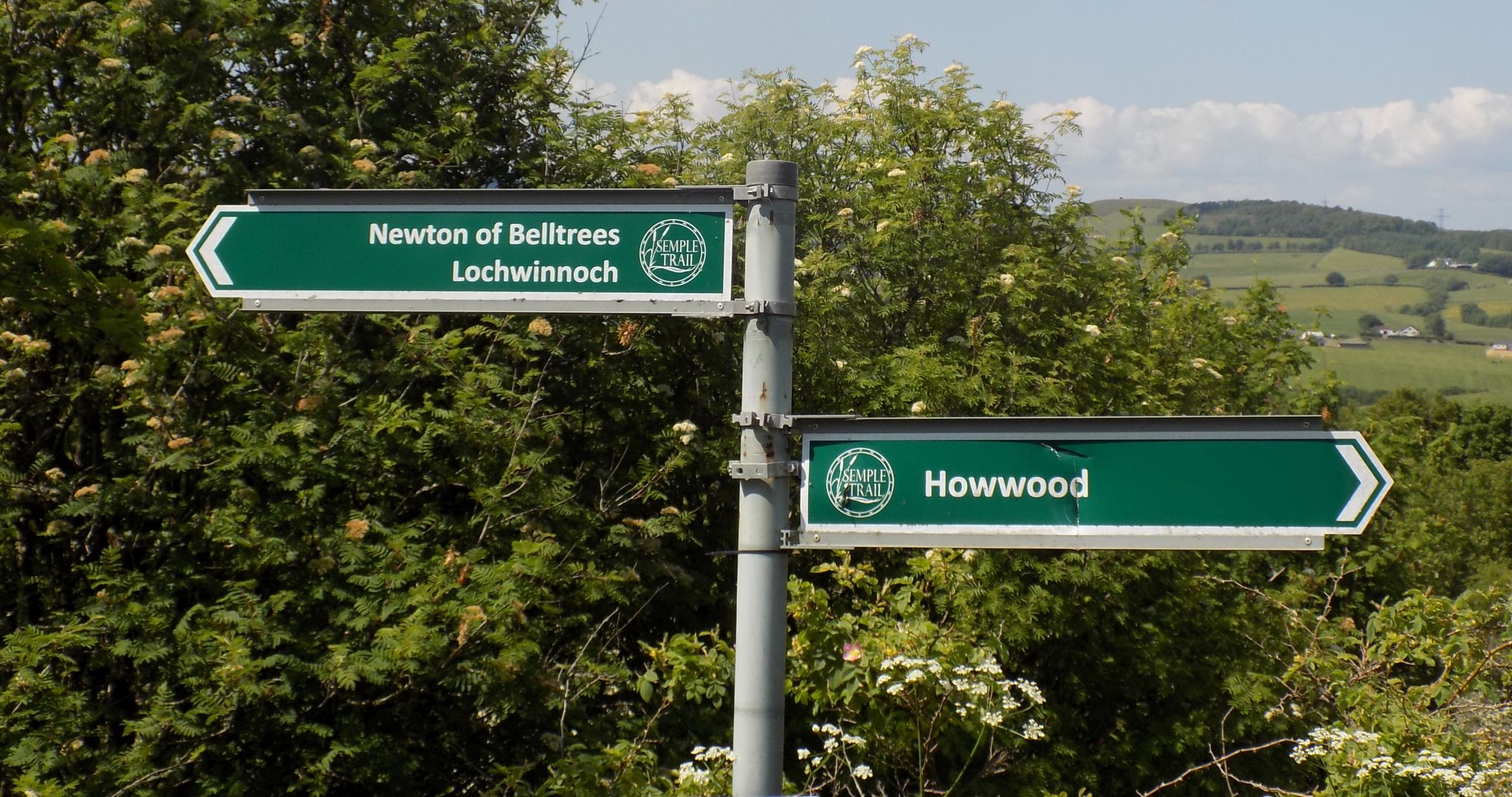Trail to Lochwinnoch above Howwood