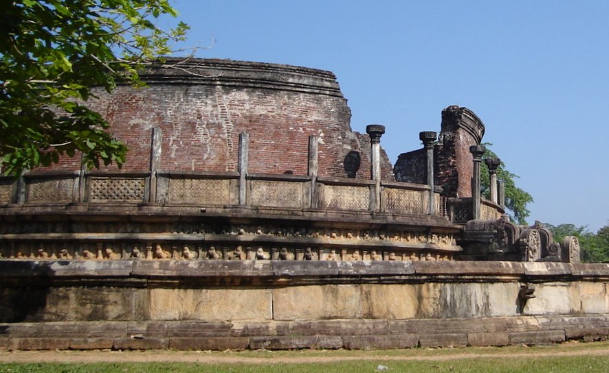 Vatadage in the Quadrangle in Polonnaruwa
