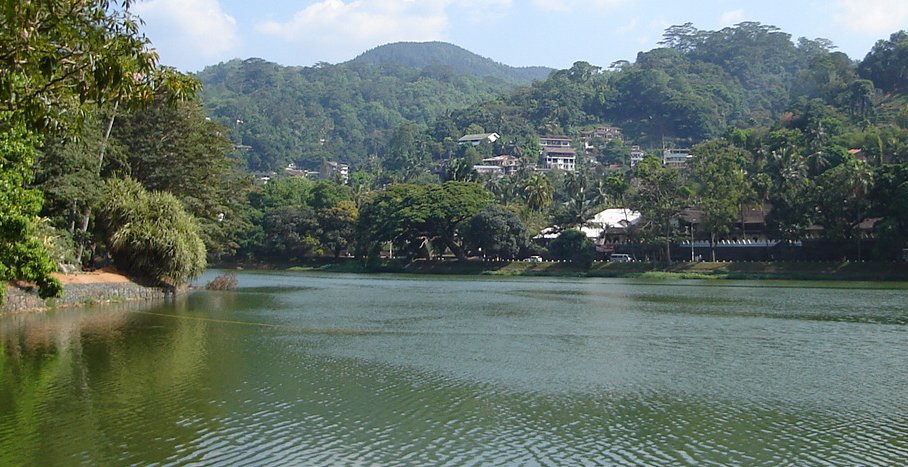 Boganbara Lake at Kandy in central Sri Lanka