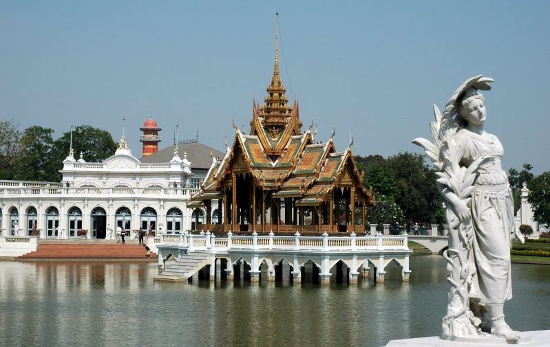 Lake and Temple at Bang Pa In