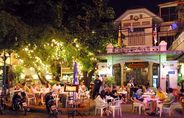 Restaurant in evening in Khao San Road in Banglamphu in Bangkok