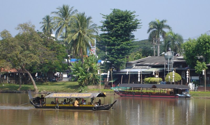 Cruise Boats on Mae Nam Ping in Chiang Mai in northern Thailand