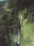 Hawaii_waterfall_3.jpg