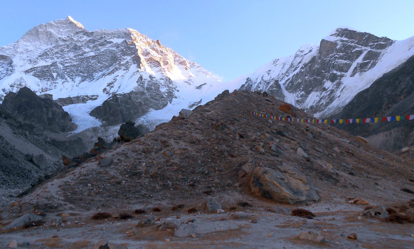 Photographs of Mount Makalu from the Base Camp at the head of the Barun ...