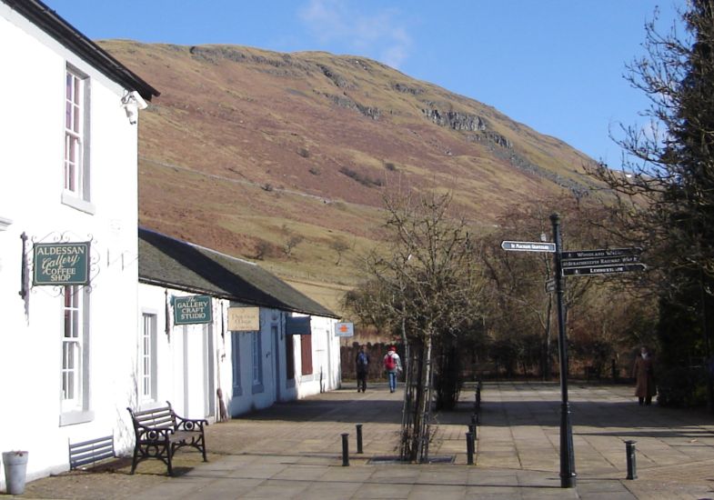 Cort-ma Law on Campsie Fells from Clachan of Campsie