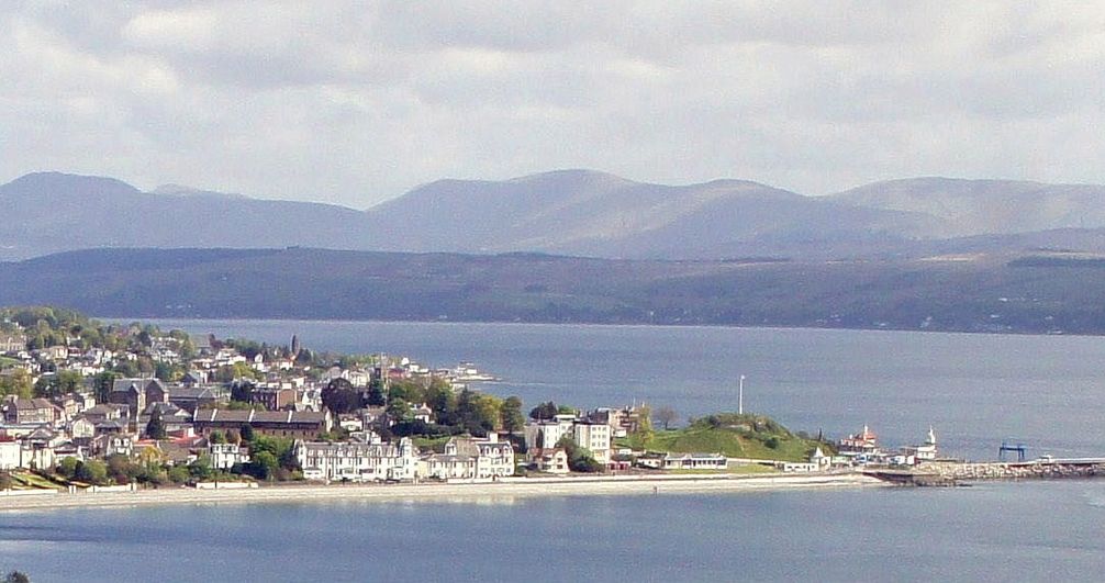 A Photo Gallery of Dunoon and Sandbank on the Cowal coast on the Firth ...